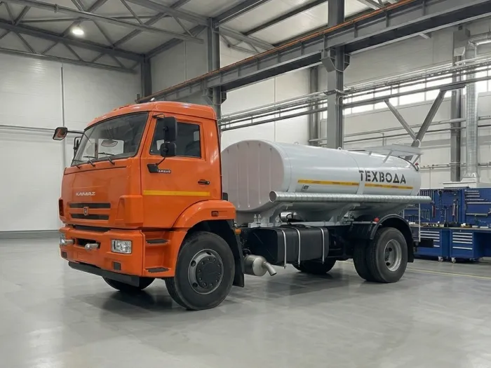 Автоцистерна для технической воды АЦВ-8 на шасси Камаз 43253-3010-69(G5)